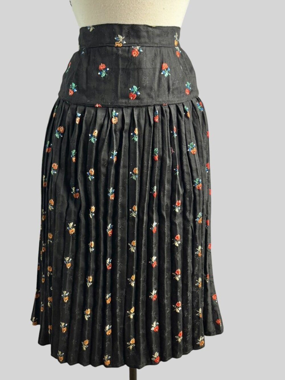 Vintage Hungarian Hand Embroidered Pleated Folk Skirt Modified for Streetwear
